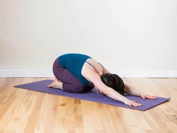 Bài tập yoga chữa đau lưng hiệu quả