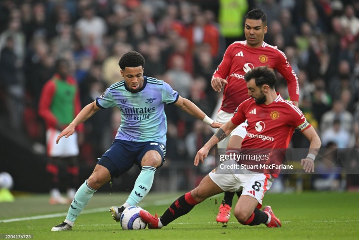 MU vs Arsenal: Hai siêu phẩm mãn nhãn, kết cục hòa gay cấn