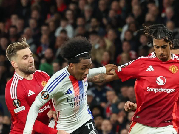 Lyon có nên bán Fofana ở thời điểm này?