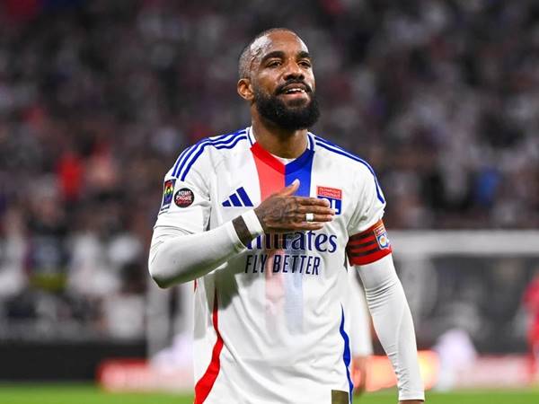 Chuyển nhượng 2/7: Alexandre Lacazette gia nhập Saudi Arabia 