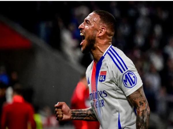 Chuyển nhượng MU: Qủy Đỏ quan tâm Corentin Tolisso của Lyon