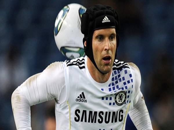 Top thủ môn huyền thoại Chelsea gồm những cái tên nào