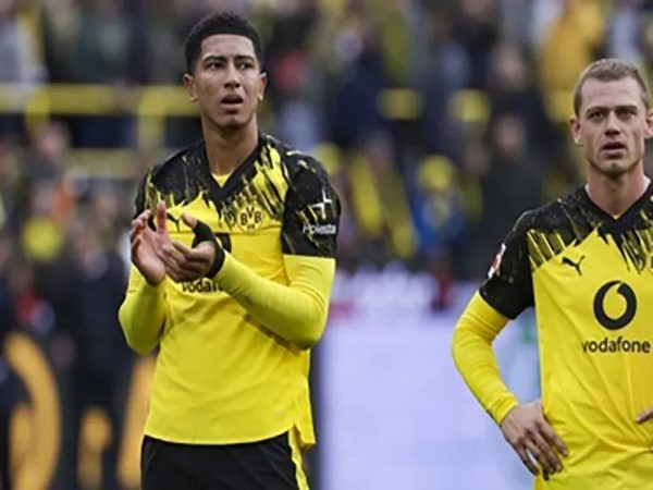 Sóng ngầm tại Dortmund và mâu thuẫn trong hậu trường Sóng ngầm tại Dortmund và mâu thuẫn trong hậu trường