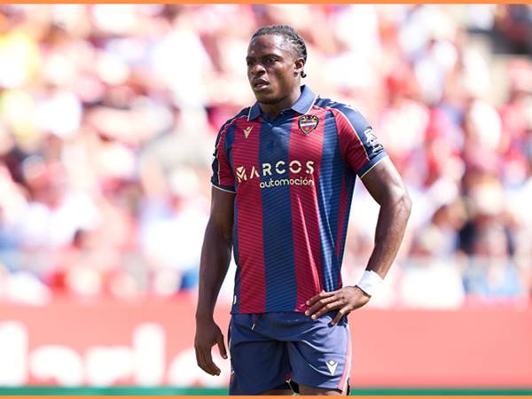 Tin Chelsea 10/11: Karl Etta Eyong muốn thi đấu tại Chelsea Tin Chelsea 10/11: Karl Etta Eyong muốn thi đấu tại Chelsea