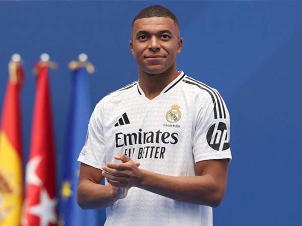 những cầu thủ bóng đá nổi tiếng nhất thế giới những cầu thủ bóng đá nổi tiếng nhất thế giới