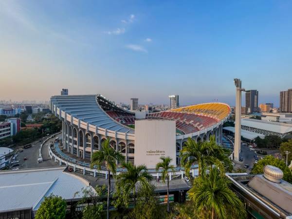Sân vận động Rajamangala: Chảo lửa lớn nhất Thái Lan