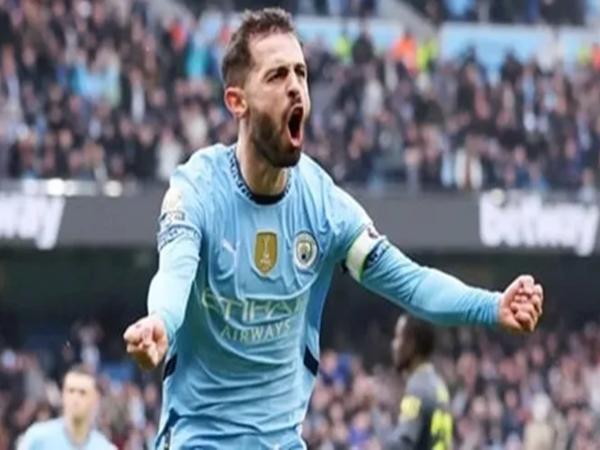 Pep Guardiola muốn giữ chân học trò cưng